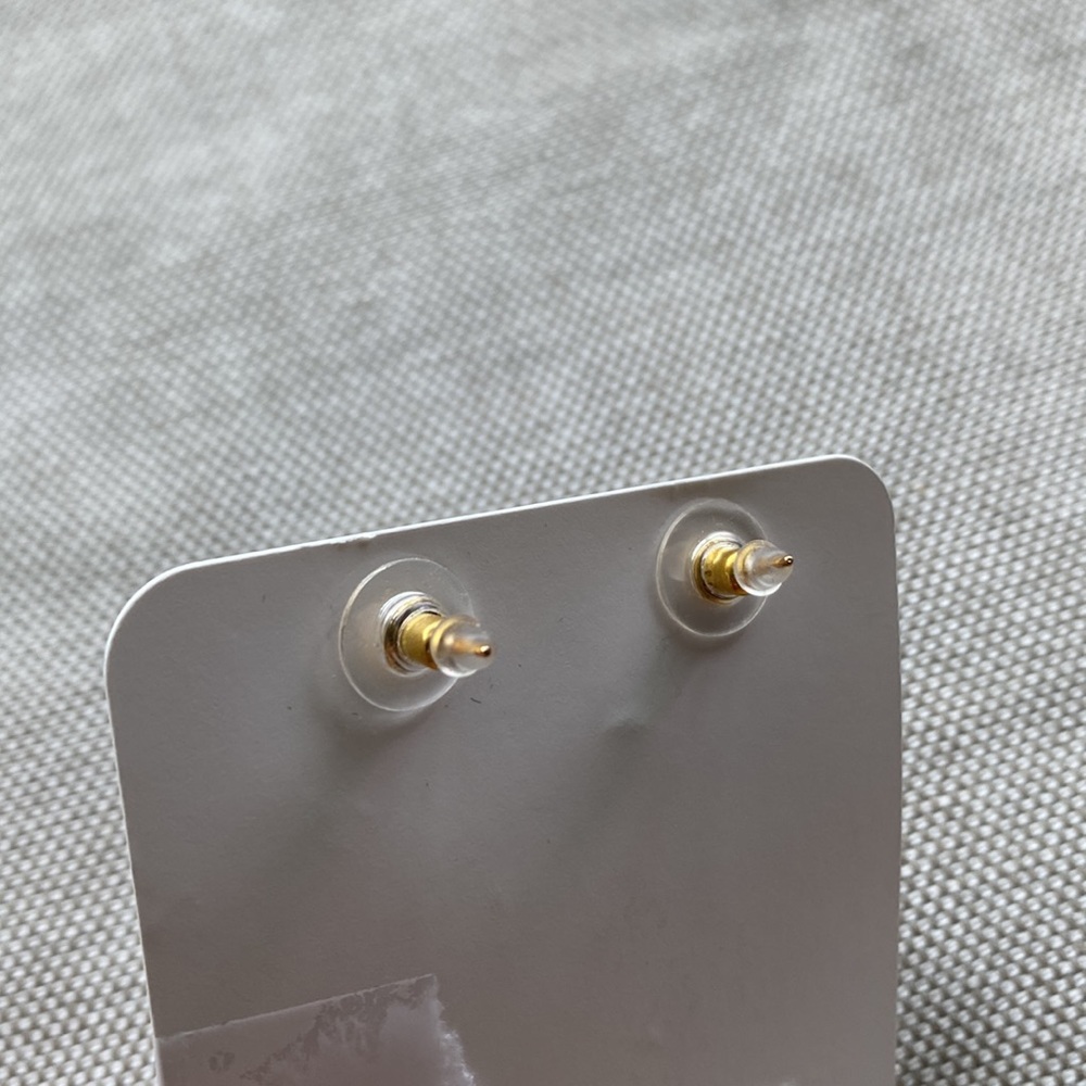 FREE with purchase - Picture 3 of 3